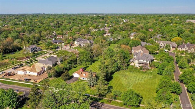 1S558 Sunnybrook Rd, Glen Ellyn, IL 60137