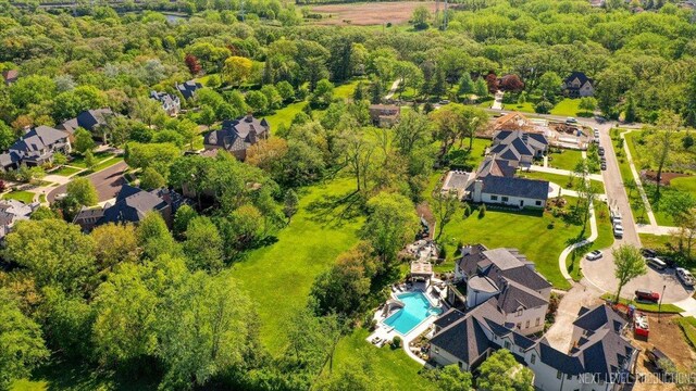 1S558 Sunnybrook Rd, Glen Ellyn, IL 60137
