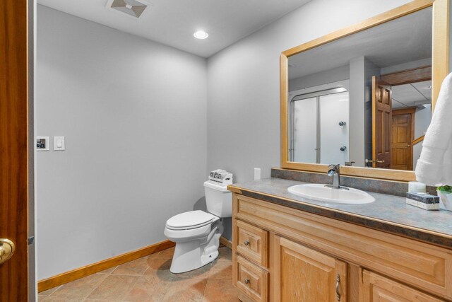 6312 Kingsbridge Dr, Cary, IL 60013 - bathroom with vanity and baseboards