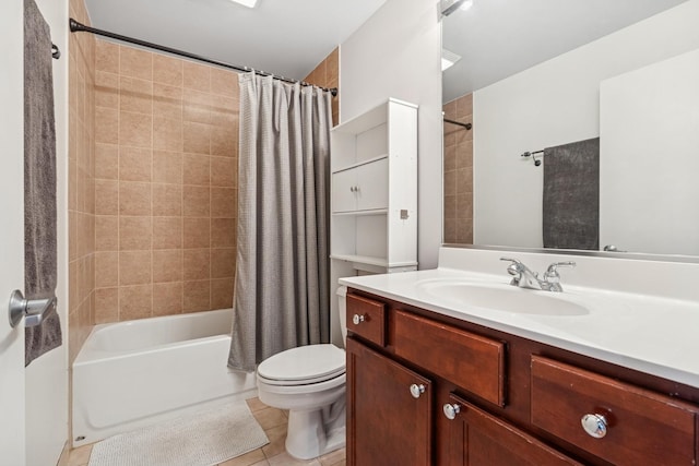 1069 W 14th Pl Unit 333, Chicago, IL 60608 - full bathroom featuring toilet, tile patterned floors, shower / bath combo with shower curtain, and vanity