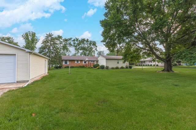 410 E Fifer St, Colfax, IL 61728 - photo 42