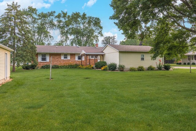410 E Fifer St, Colfax, IL 61728 - photo 43