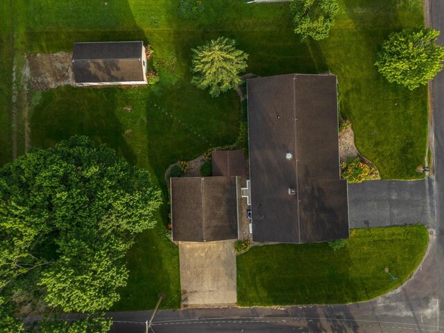 410 E Fifer St, Colfax, IL 61728 - photo 10