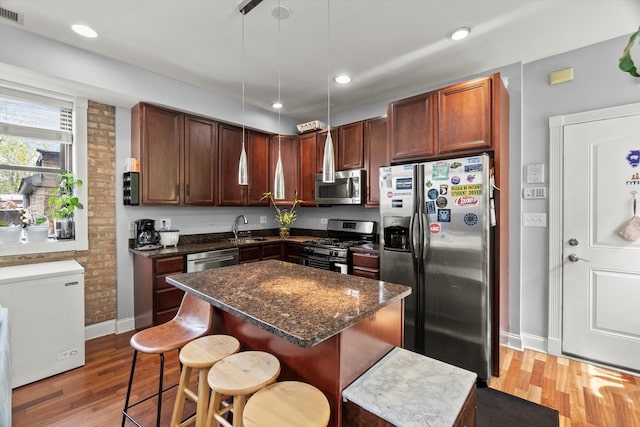 6414 N Hoyne Ave Unit 3W, Chicago, IL 60645 - photo 3