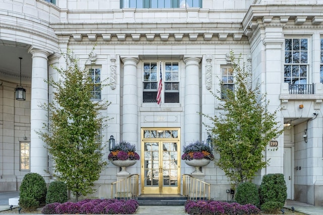 199 E Lake Shore Dr Unit 3, Chicago, IL 60611 - view of exterior entry featuring stone siding