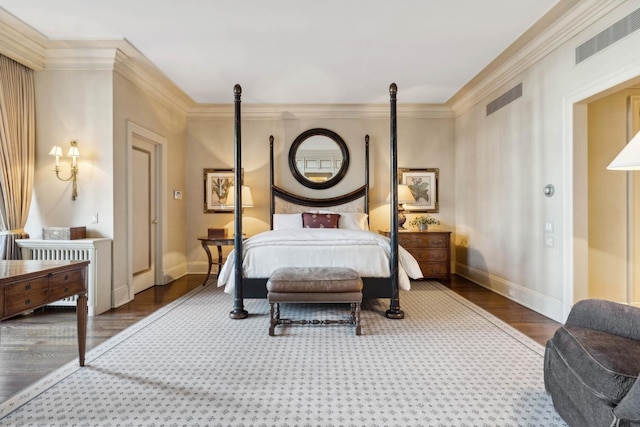 199 E Lake Shore Dr Unit 3, Chicago, IL 60611 - bedroom with baseboards, wood finished floors, and ornamental molding