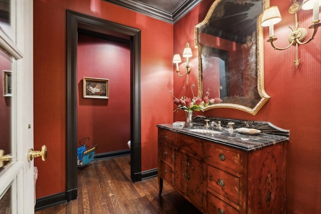 199 E Lake Shore Dr Unit 3, Chicago, IL 60611 - bathroom with toilet, wood finished floors, vanity, and crown molding