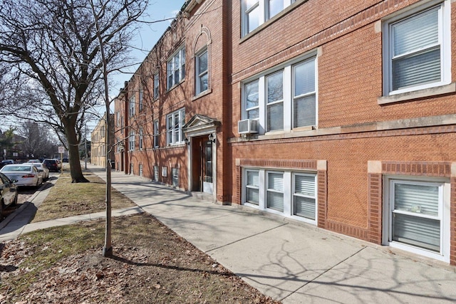 3524 N Lawndale Ave Unit 1G, Chicago, IL 60618 - view of property featuring cooling unit