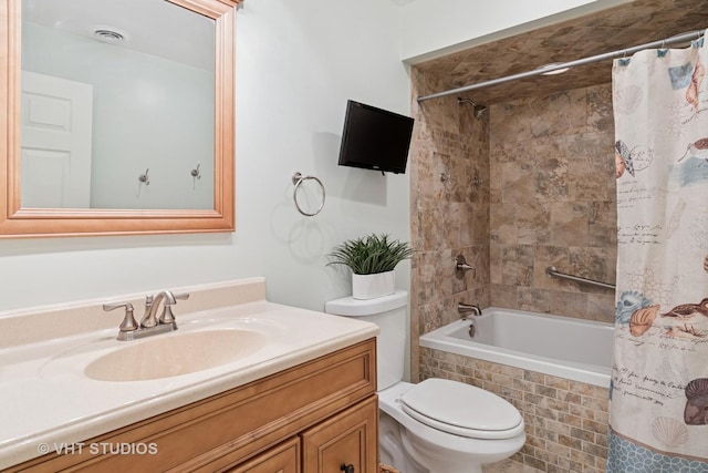 5203 Brighton Ln, Plainfield, IL 60586 - full bath featuring vanity, toilet, and tiled shower / bath