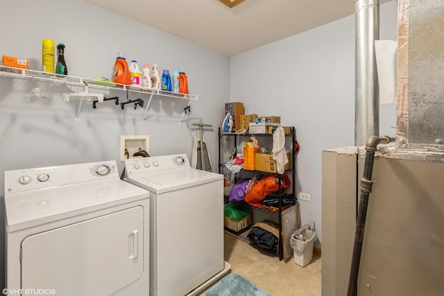 1532 Legacy Dr Unit 3, Dekalb, IL 60115 - laundry area featuring independent washer and dryer