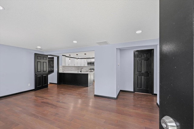 108 S Jefferson St, Saybrook, IL 61770 - photo 7