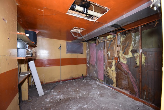 937 N County St, Waukegan, IL 60085 - view of unfinished below grade area