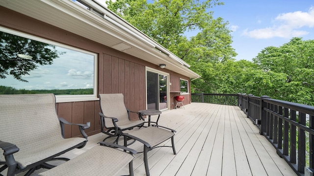 605 N 4th St, Oregon, IL 61061 - view of wooden deck