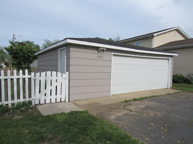 1503 Cherokee Dr, Round Lake Beach, IL 60073 - view of detached garage