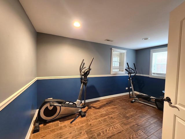 5115 E Ln, Mchenry, IL 60050 - exercise room with wood finished floors, baseboards, and recessed lighting
