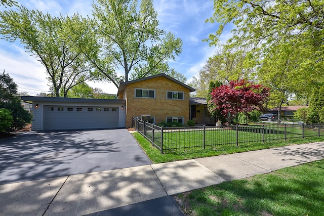 1605 E Euclid Ave, Arlington Heights, IL 60004 - tri-level home featuring brick siding and a detached garage
