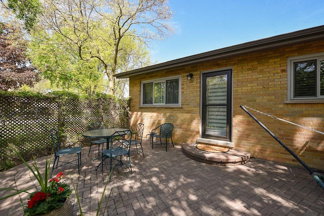 1605 E Euclid Ave, Arlington Heights, IL 60004 - wooden terrace with a patio area and outdoor dining area
