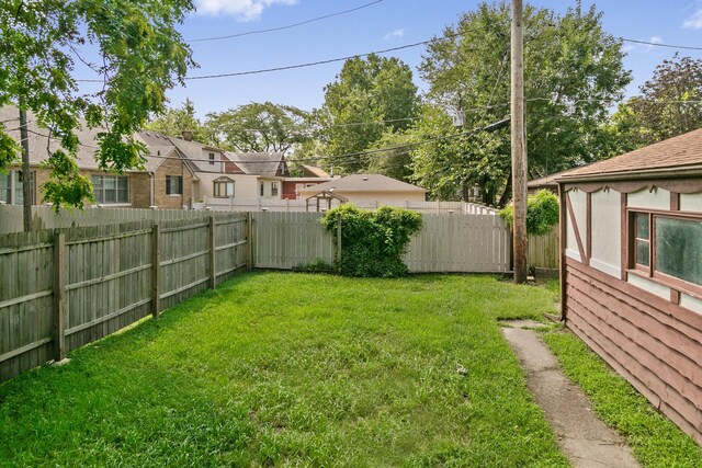 3413 N Schultz Dr, Lansing, IL 60438 - view of yard