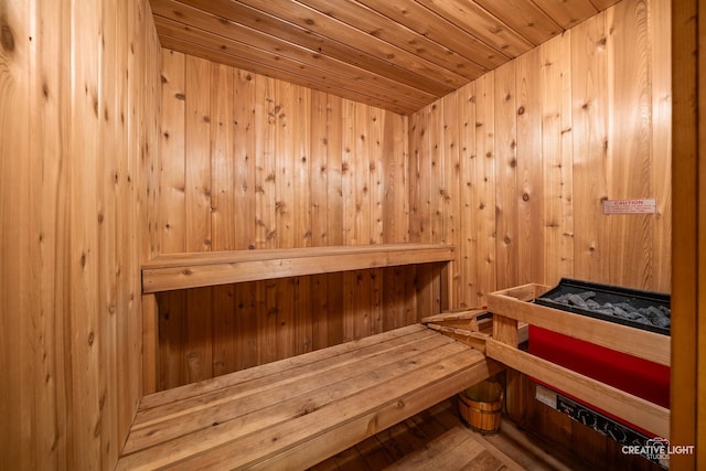 1900 Millburne Rd, Lake Forest, IL 60045 - sauna / steam room with wood walls