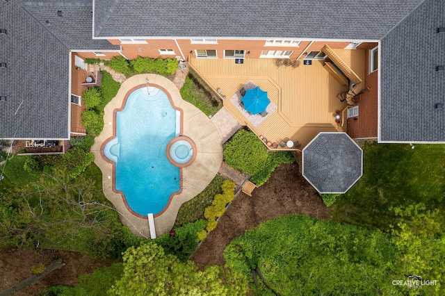 1900 Millburne Rd, Lake Forest, IL 60045 - drone / aerial view of a pool