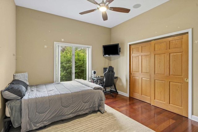 8600 Beall St, Dyer, IN 46311 - bedroom with wood finished floors, ceiling fan, and baseboards
