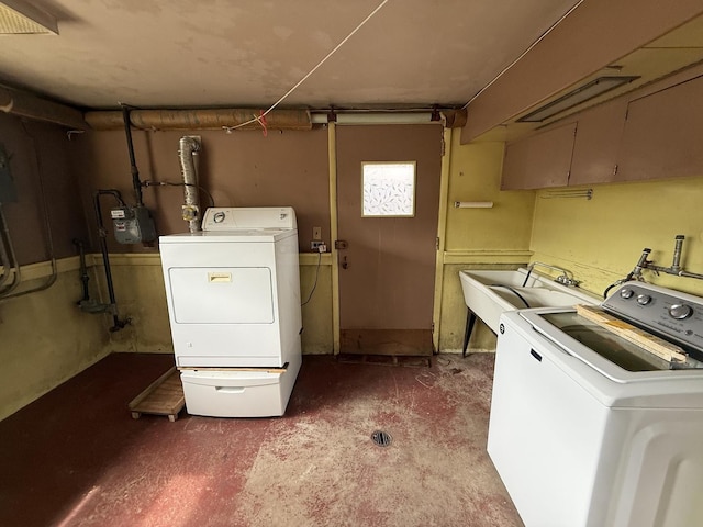 1850 Garland Ave, Highland Park, IL 60035 - laundry area with independent washer and dryer