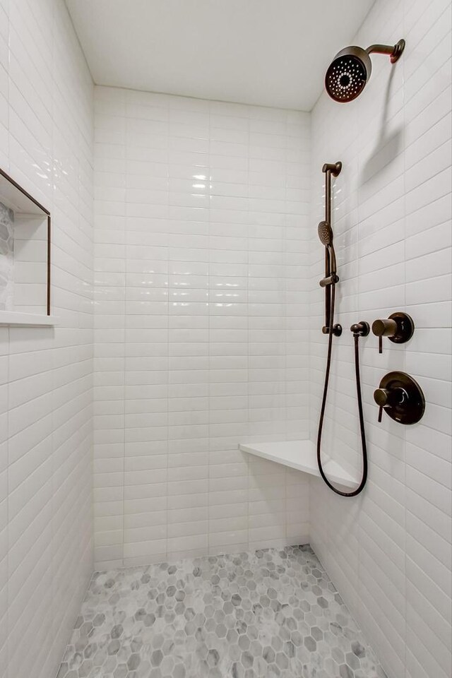 500 W Superior St Unit 612, Chicago, IL 60654 - full bathroom featuring tiled shower