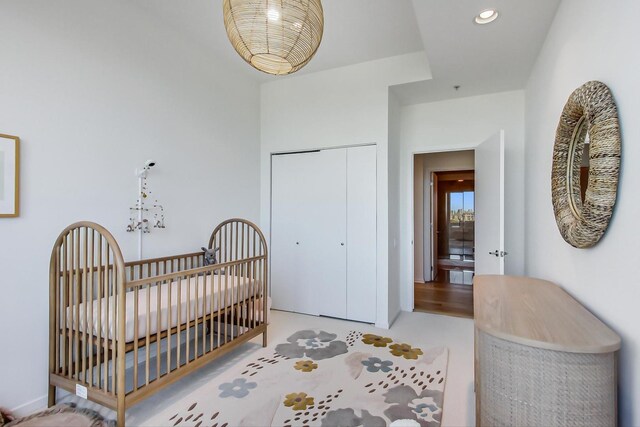 500 W Superior St Unit 612, Chicago, IL 60654 - bedroom with a closet, recessed lighting, and a crib