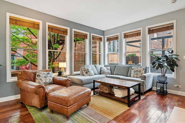 1012 S Loomis St Unit F, Chicago, IL 60607 - sunroom / solarium featuring healthy amount of natural light, baseboards, and hardwood / wood-style flooring