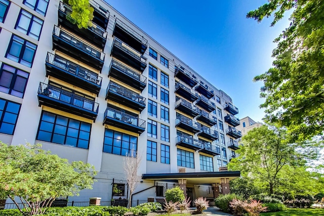 1525 S Sangamon St Unit 312, Chicago, IL 60608 - view of apartment building / complex