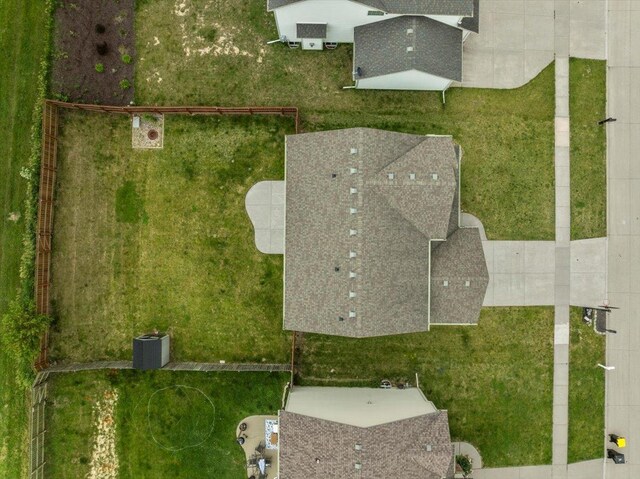 1705 Flagstone Dr, Normal, IL 61761 - photo 37