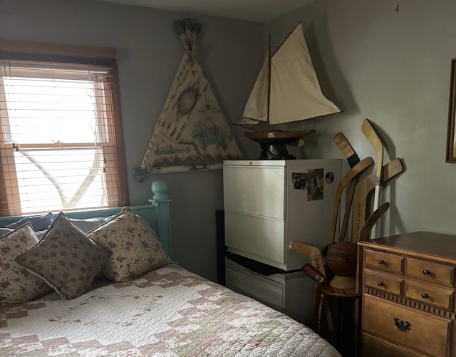 5116 154th St, Oak Forest, IL 60452 - bedroom with multiple windows