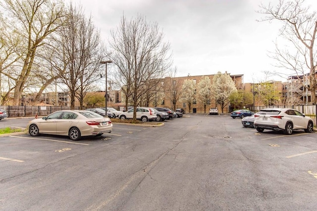 5942 S King Dr Unit 2N, Chicago, IL 60637 - view of uncovered parking lot
