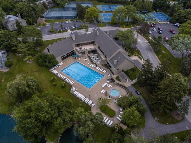 196 Shoreline Rd, Lake Barrington, IL 60010 - aerial overview of property's location with a pool