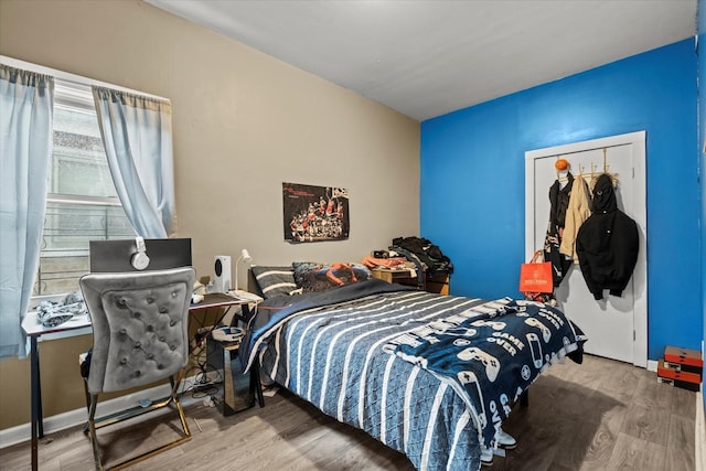 3823 W Wabansia Ave, Chicago, IL 60647 - bedroom with wood finished floors