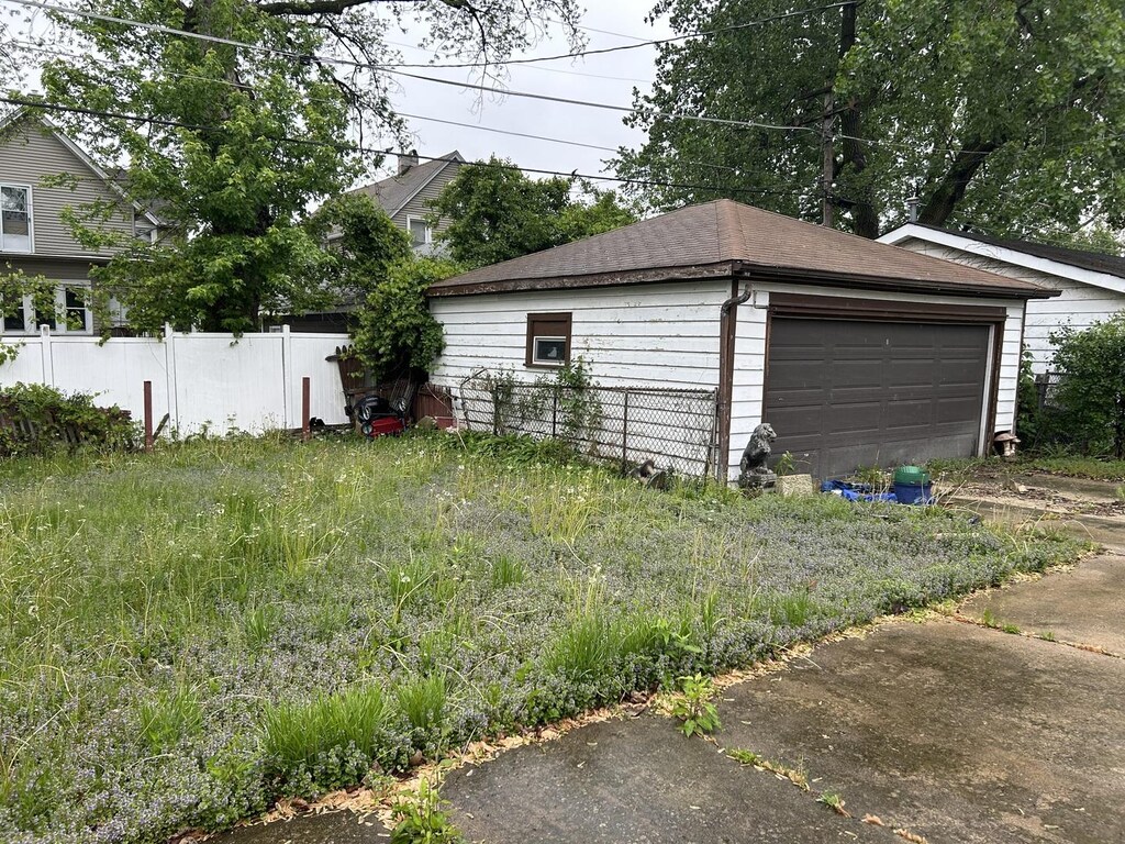 407 N 2nd Ave, Maywood, IL 60153 - photo 4