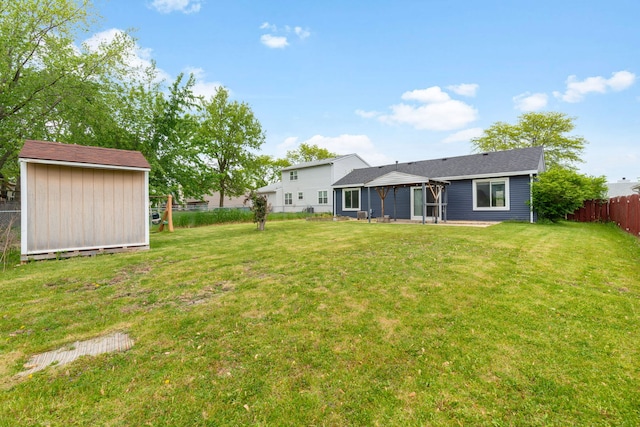 828 Huron Ct, Carol Stream, IL 60188 - view of yard with a gazebo