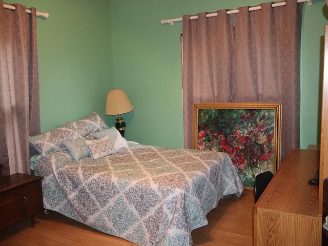 312 S Monroe St, Streator, IL 61364 - bedroom featuring wood finished floors