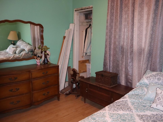 312 S Monroe St, Streator, IL 61364 - bedroom with light wood-type flooring