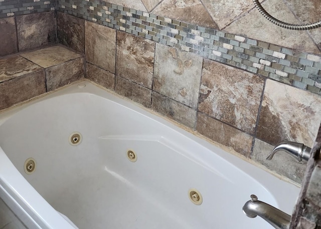 526 Marquette Ave, Calumet City, IL 60409 - full bathroom with a jetted tub