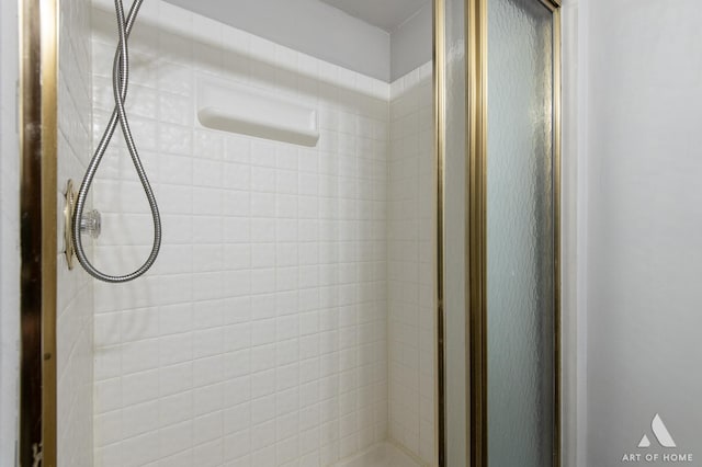 14940 Wilco Dr, Homer Glen, IL 60491 - full bath with a shower stall