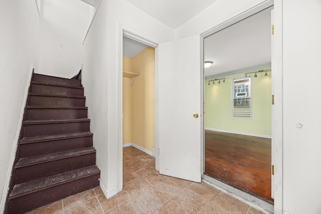 1661 Euclid Ave, Chicago Heights, IL 60411 - stairway with baseboards