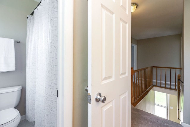 612 Aurora Way, Wheaton, IL 60187 - full bath featuring toilet and a shower with shower curtain