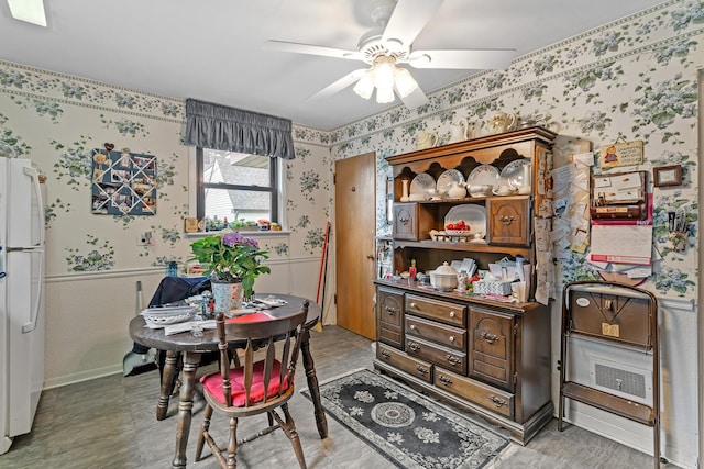 16 W Monroe St, Villa Park, IL 60181 - dining space featuring wallpapered walls, a ceiling fan, and baseboards