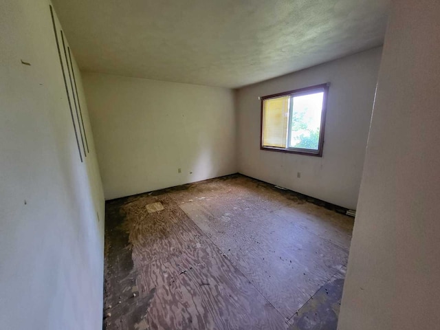 4502 NW Scenic Dr, Peoria, IL 61615 - view of spare room