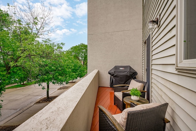 210 Des Plaines Ave Unit B, Forest Park, IL 60130 - balcony with grilling area