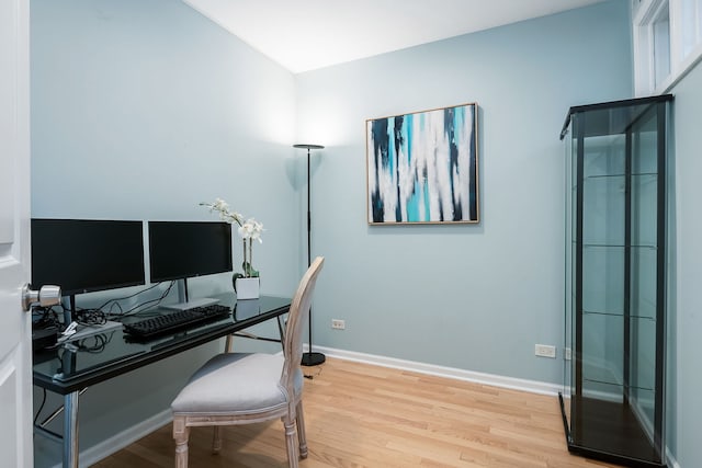 210 Des Plaines Ave Unit B, Forest Park, IL 60130 - office with wood finished floors and baseboards