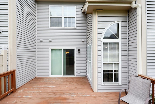 876 Dandridge Ct, Elgin, IL 60120 - view of wooden terrace