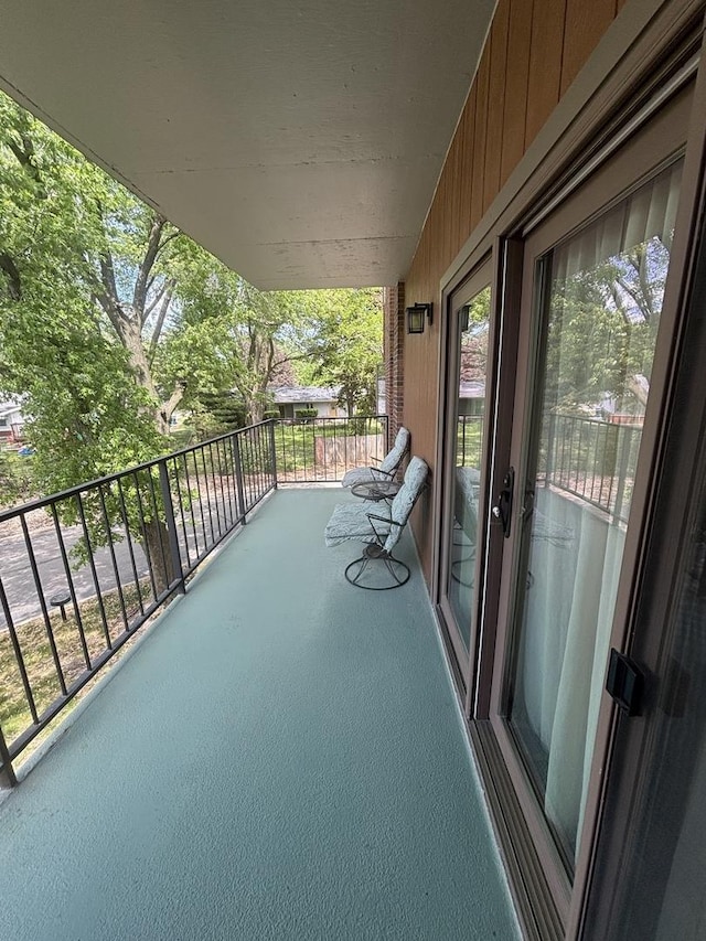 6525 Main St Unit 204, Downers Grove, IL 60516 - view of balcony