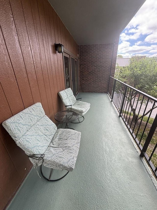 6525 Main St Unit 204, Downers Grove, IL 60516 - view of balcony